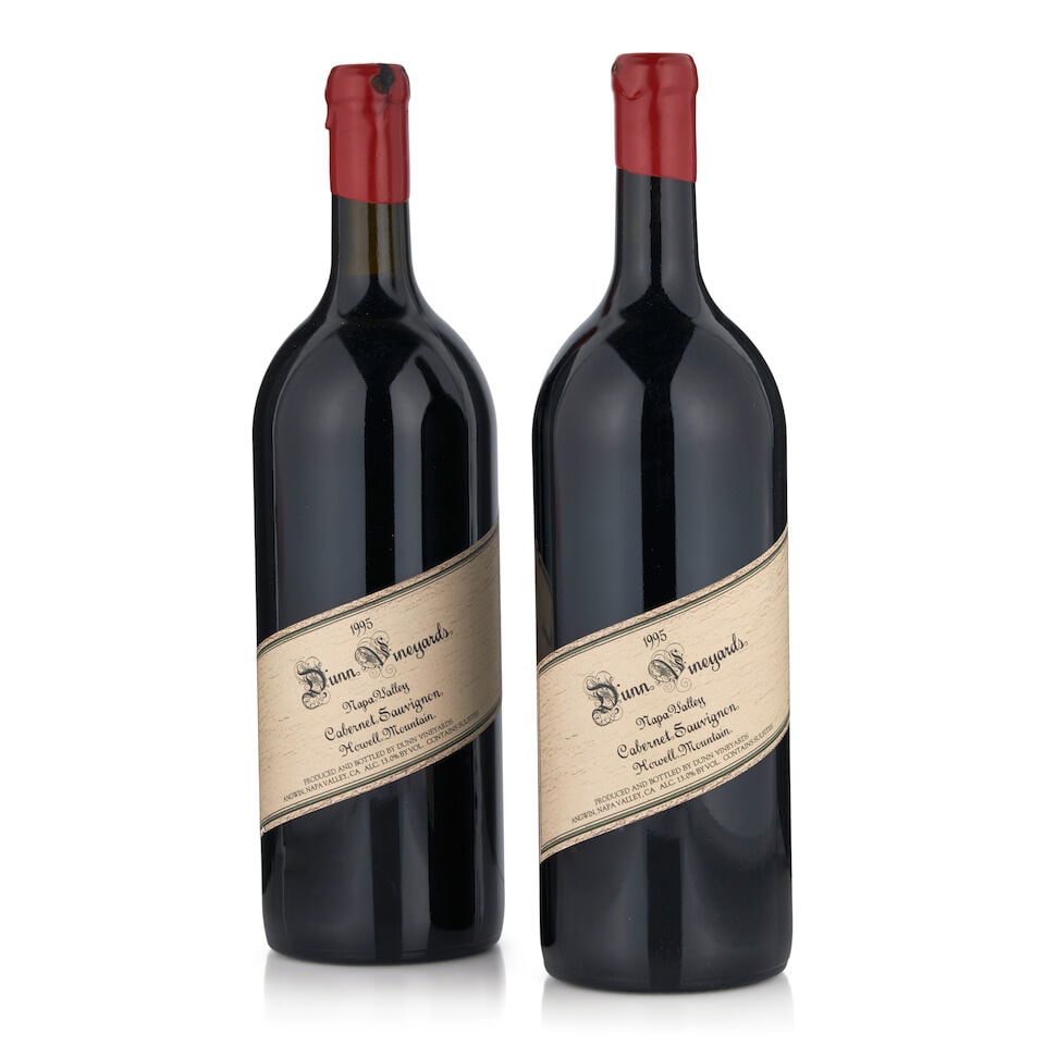 Dunn Howell Mountain, 1995 (2 bottles, 1.5L): Dunn Howell Mountain, 1995 (2 bottles, 1.5L) Region: Napa Valley Fill Level: one bottom neck, one into neck Label: one lightly scuffed Miscellaneous: one with signs of old