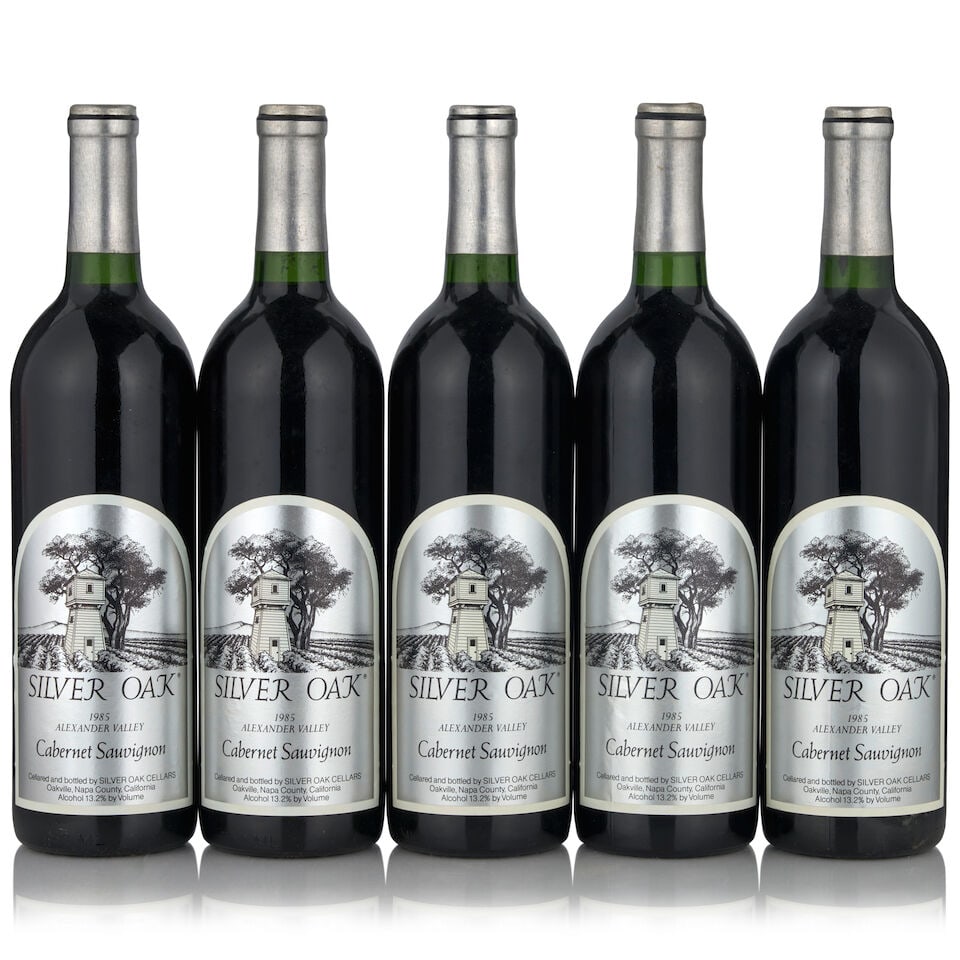 Silver Oak Cabernet Sauvignon Alexander Valley, 1985 (5 bottles, 750ml): Silver Oak Cabernet Sauvignon Alexander Valley, 1985 (5 bottles, 750ml) Region: Sonoma Fill Level: bottom neck or better Footnotes: California This lot is subject to the following lot symbols:
