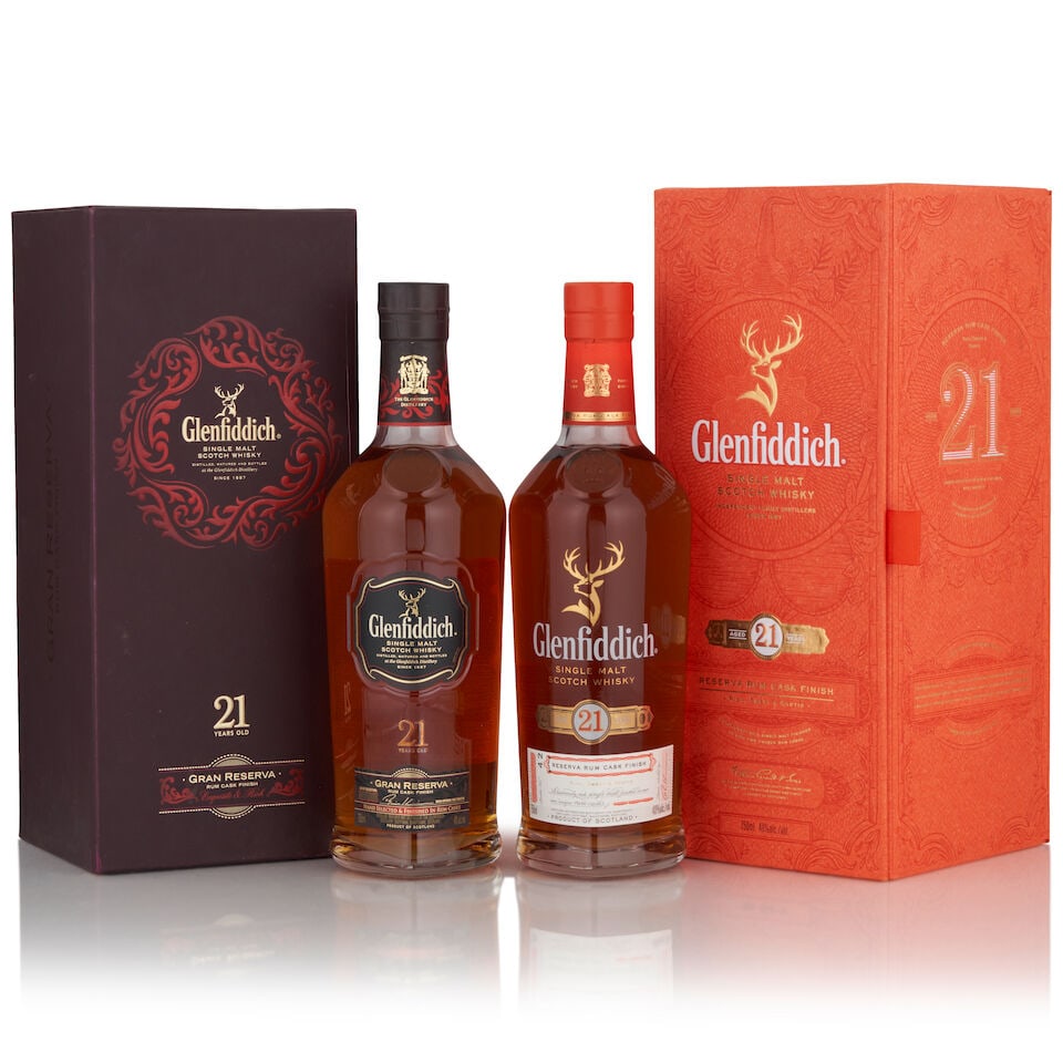 Glenfiddich Gran Reserva Rum Cask Finish 21 Years Old (1 bottle, 750ml) Glenfiddich Reserva Rum ...: Glenfiddich Gran Reserva Rum Cask Finish 21 Years Old (1 bottle, 750ml) Region: Speyside Packaging: original case Alcohol content: 40% Notes: official bottling, cask no. 30 Glenfiddich Reserva Rum Cas