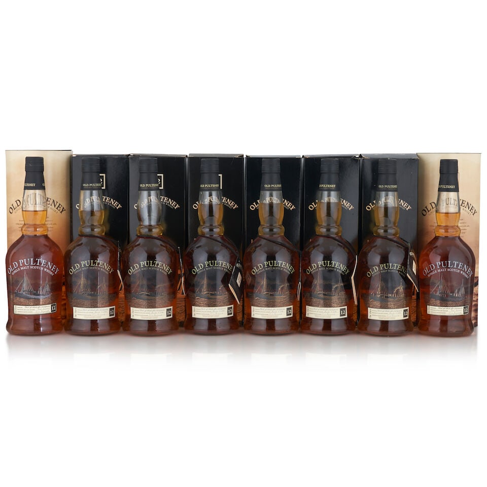 Old Pulteney 12 Years Old (8 bottles, 750ml): Old Pulteney 12 Years Old (8 bottles, 750ml) Region: Highland Packaging: six with original cartons, two withoriginal tubes Alcohol content: 43% Notes: official bottling Footnotes: Single Malt Lot to b