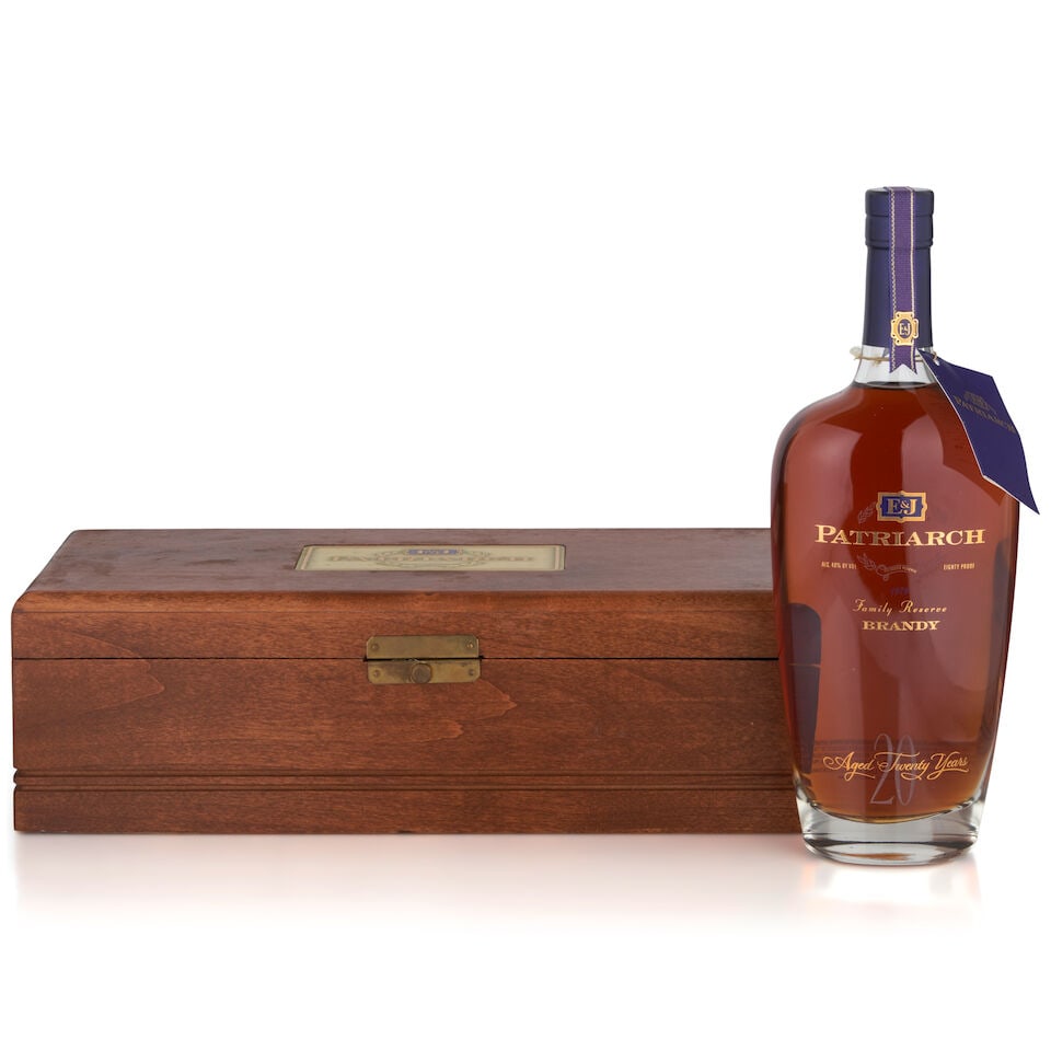 E&J Patriarch 20 Years Old (1 750ml): E&J Patriarch 20 Years Old (1 750ml) Region: California Packaging: original wooden case Alcohol content: 40% Notes: xx Footnotes: Brandy Lot to be sold without reserve. This lot is subject to the foll
