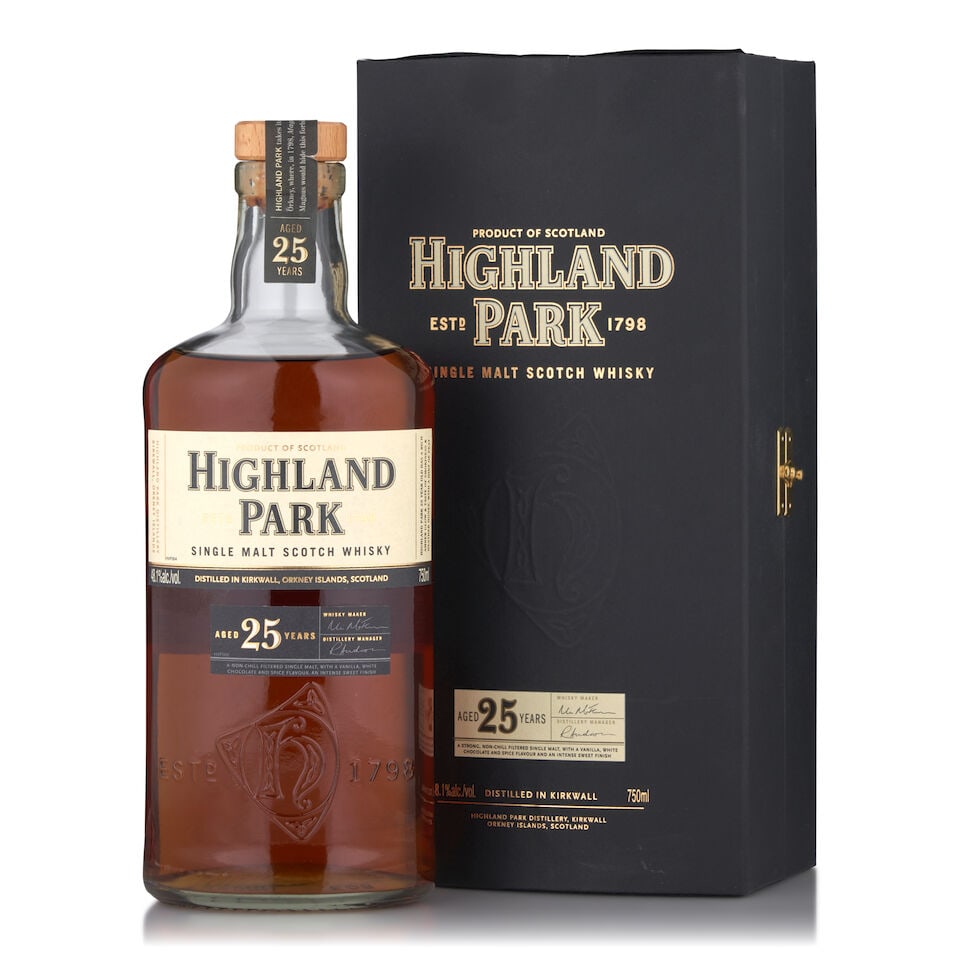 Highland Park 25 Years Old (1 bottle, 750ml): Highland Park 25 Years Old (1 bottle, 750ml) Region: Orkney Capsule: capsule strip loose and partially detached Packaging: original case Alcohol content: 48.1% Notes: official bottling This lot is sub