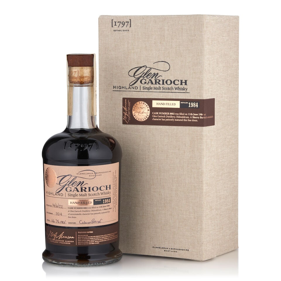 Glen Garioch Hand Filled Cask #8802, 1984 (1 bottle, 700ml): Glen Garioch Hand Filled Cask #8802, 1984 (1 bottle, 700ml) Region: Highland Packaging: original case Alcohol content: 46.7% Notes: official bottling, distilled 1984, bottled 6/14/2022, cask no. 8802,