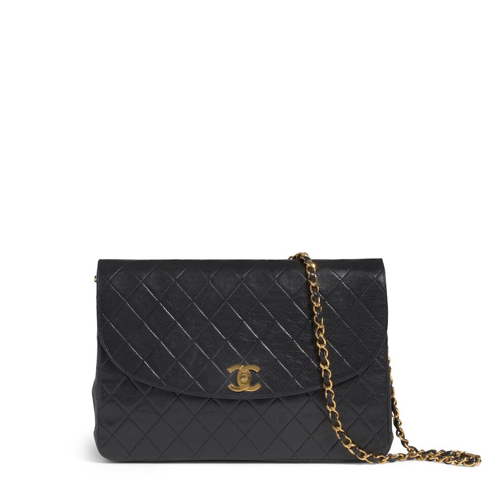 CHANEL: BLACK CALFSKIN CLASSIQUE FLAP BAG 1986-1988 (1 of 2)