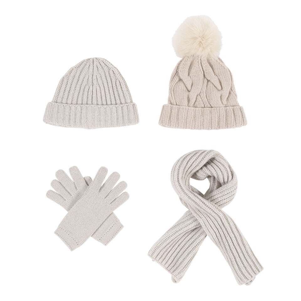 LORO PIANA: A GROUP OF LUREX CASHMERE ACCESSORIES (1 of 1)