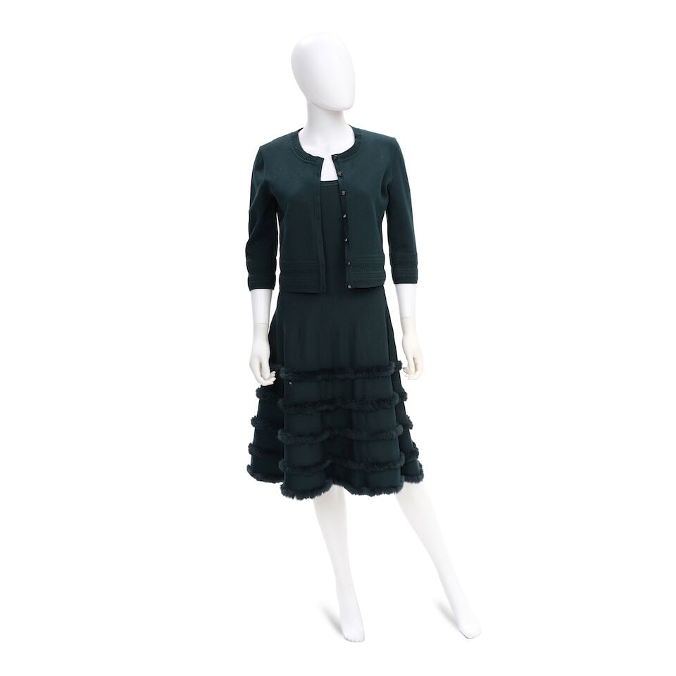 OSCAR DE LA RENTA: GREEN KNIT FUR TRIM DRESS AND SHRUG ENSEMBLE (1 of 3)