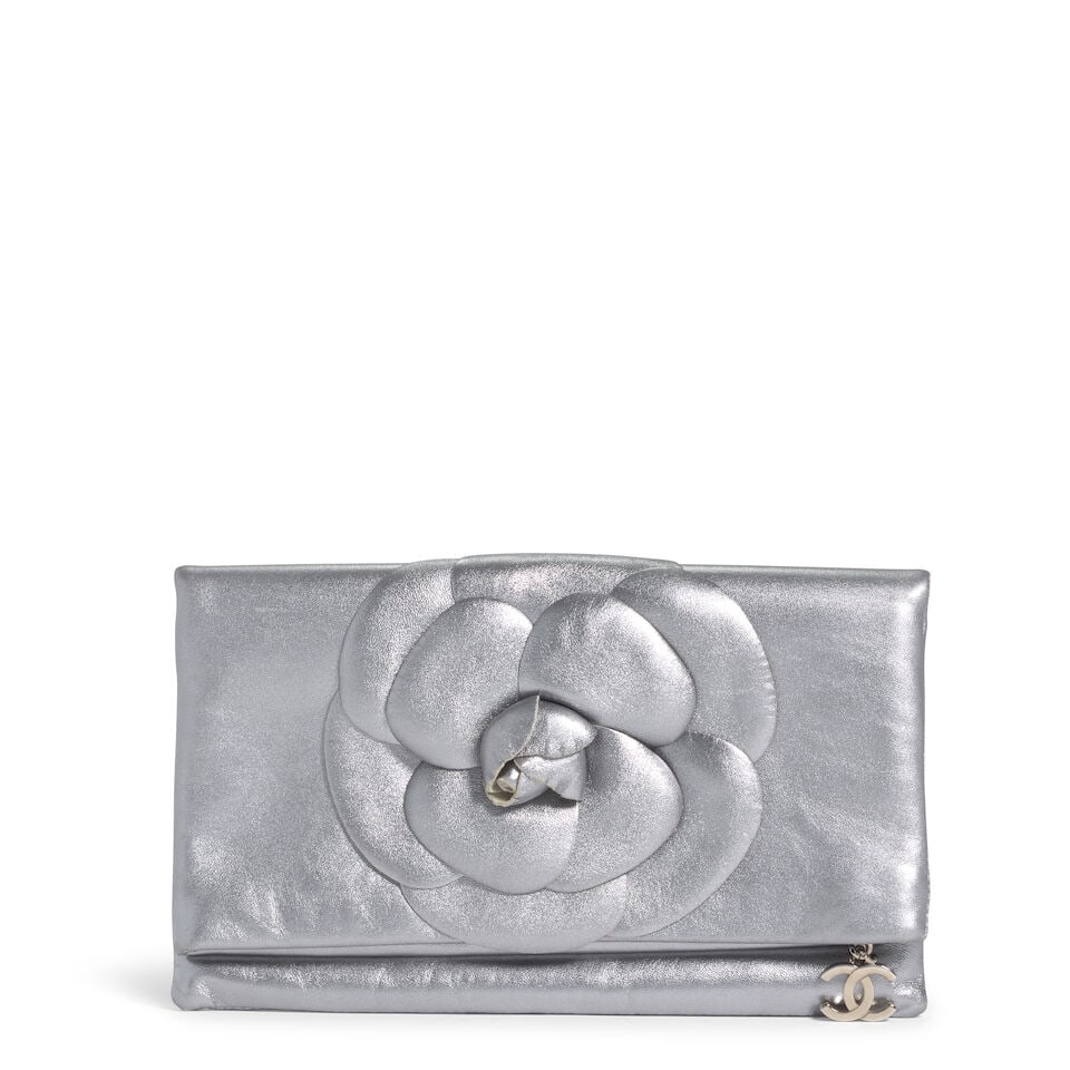 CHANEL: SILVER LEATHER FOLDOVER CAMILLA CLUTCH 2006-2008 (1 of 2)