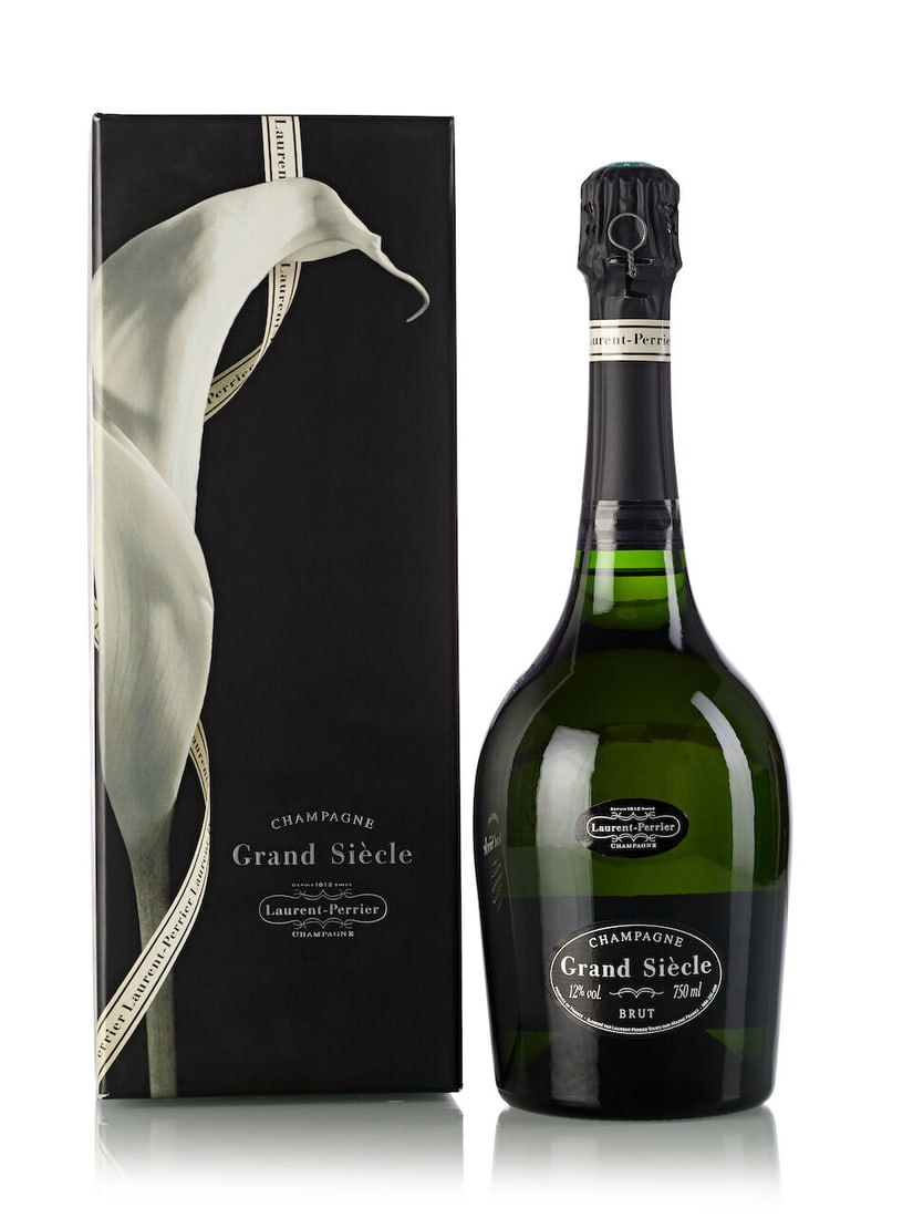 Laurent Perrier Grand Siècle Brut, NV (12x 750ml): Laurent Perrier Grand Siècle Brut, NV (12x 750ml) Region: Champagne Fill Level: 6x Less than 1cm Packaging: 12oc1 Lot to be sold without reserve. For further information on this lot please visit