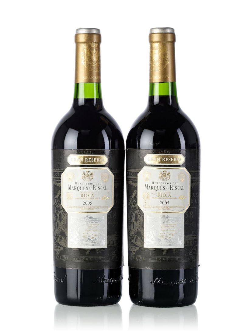 Marqués de Riscal Gran Riseva, 2005 (18x 750ml): Marqués de Riscal Gran Riseva, 2005 (18x 750ml) Region: Spain Label: 6x slightly marked, 7x marked, 2x slightly scuffed, 1x scuffed, 18x bin-soiled Lot to be sold without reserve. For further