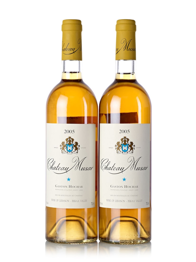 Château Musar White, 2005 (11x 750ml): Château Musar White, 2005 (11x 750ml) Region: Lebanon Label: 1x slightly marked Lot to be sold without reserve. For further information on this lot please visit Bonhams.com For further informatio
