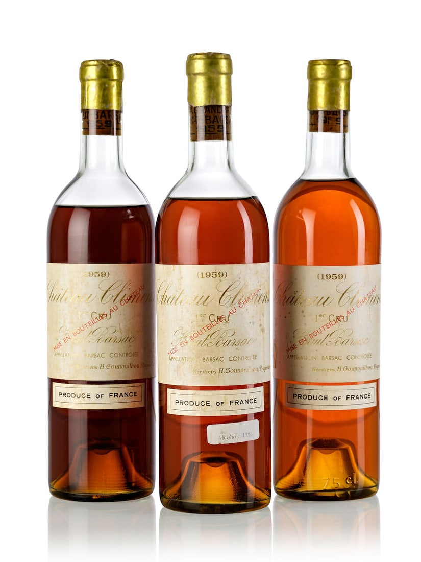 Château Climens, 1959 (3x 750ml): Château Climens, 1959 (3x 750ml) Region: Bordeaux Fill Level: 1x top shoulder, 2x mid shoulder Capsule: 1x slightly corroded, 2x corroded Cork: 1x depressed, 2x signs of old seepage Label: 2x