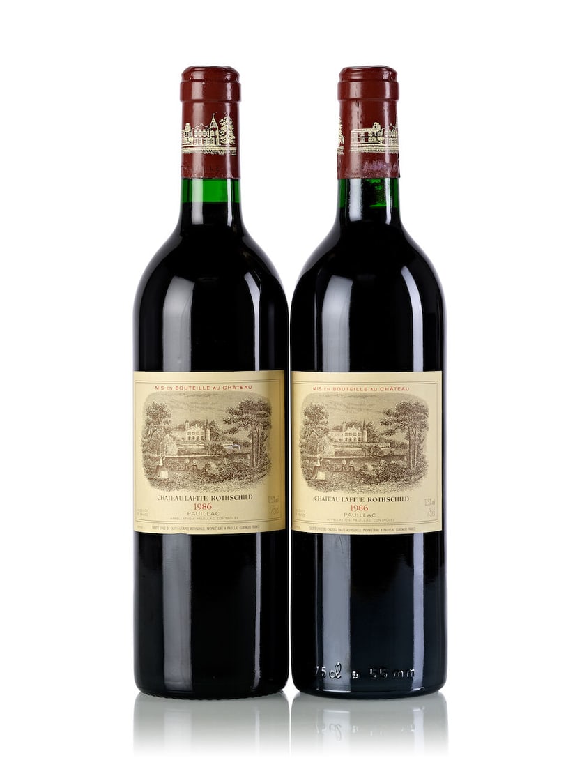 Château Lafite Rothschild, 1986 (4x 750ml): Château Lafite Rothschild, 1986 (4x 750ml) Region: Bordeaux Fill Level: 3x into neck, 1x base neck Capsule: 4x slightly scuffed, 1x slightly nicked Label: 1x slightly nicked, 1x slightly scuffed