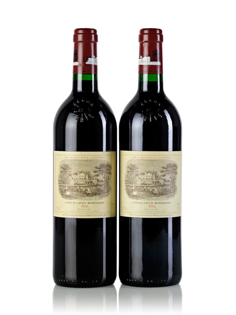Château Lafite Rothschild, 1996 (6x 750ml): Château Lafite Rothschild, 1996 (6x 750ml) Region: Bordeaux Fill Level: 6x into neck Label: 1x slightly bin-soiled, 1x slighty stained, 1x damp-stained For further information on this lot please