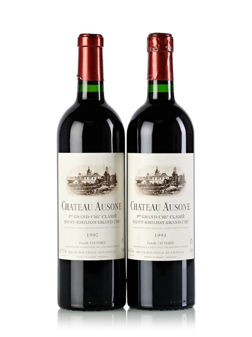 Château Ausone, 1997 (1x 750ml) Château Ausone, 1998 (1x 750ml): Château Ausone, 1997 (1x 750ml) Region: Bordeaux Fill Level: into neck Capsule: slightly nicked Label: slightly bin-soiled Château Ausone, 1998 (1x 750ml) Region: Bordeaux Fill Level: into n