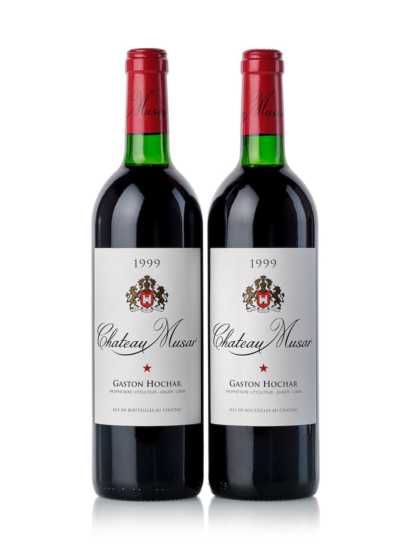 Château Musar Red, 1999 (6x 750ml): Château Musar Red, 1999 (6x 750ml) Region: Lebannon Fill Level: 3x base neck, 3x very top shoulder Capsule: 2x signs of old seepage Cork: 2x slightly protruded Lot to be sold without