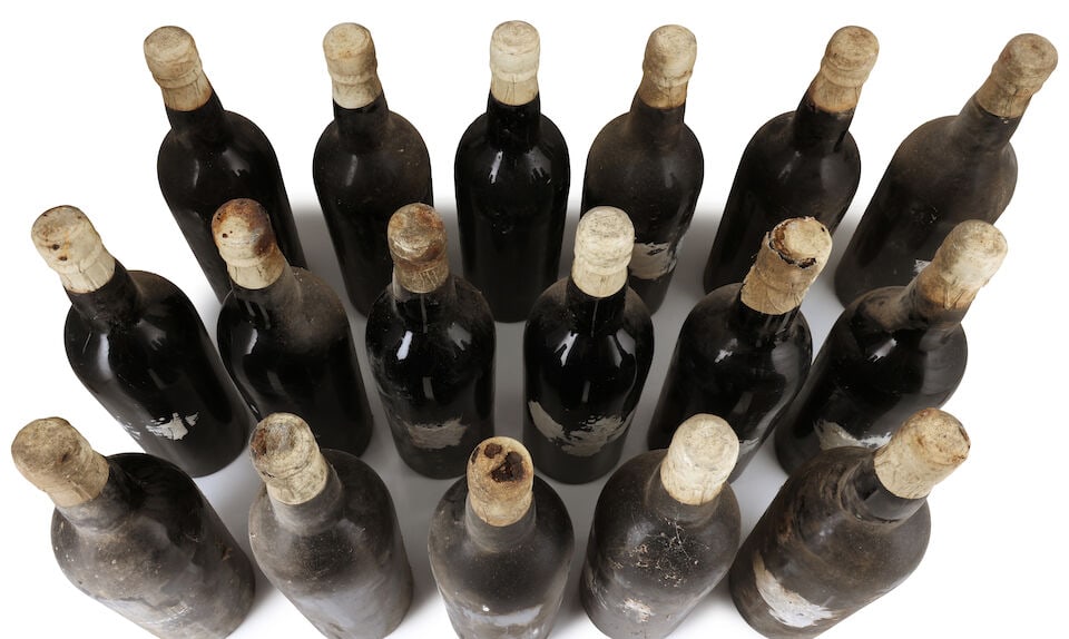 Unknown Port, believed 1960's (17 x 750ml) - 2