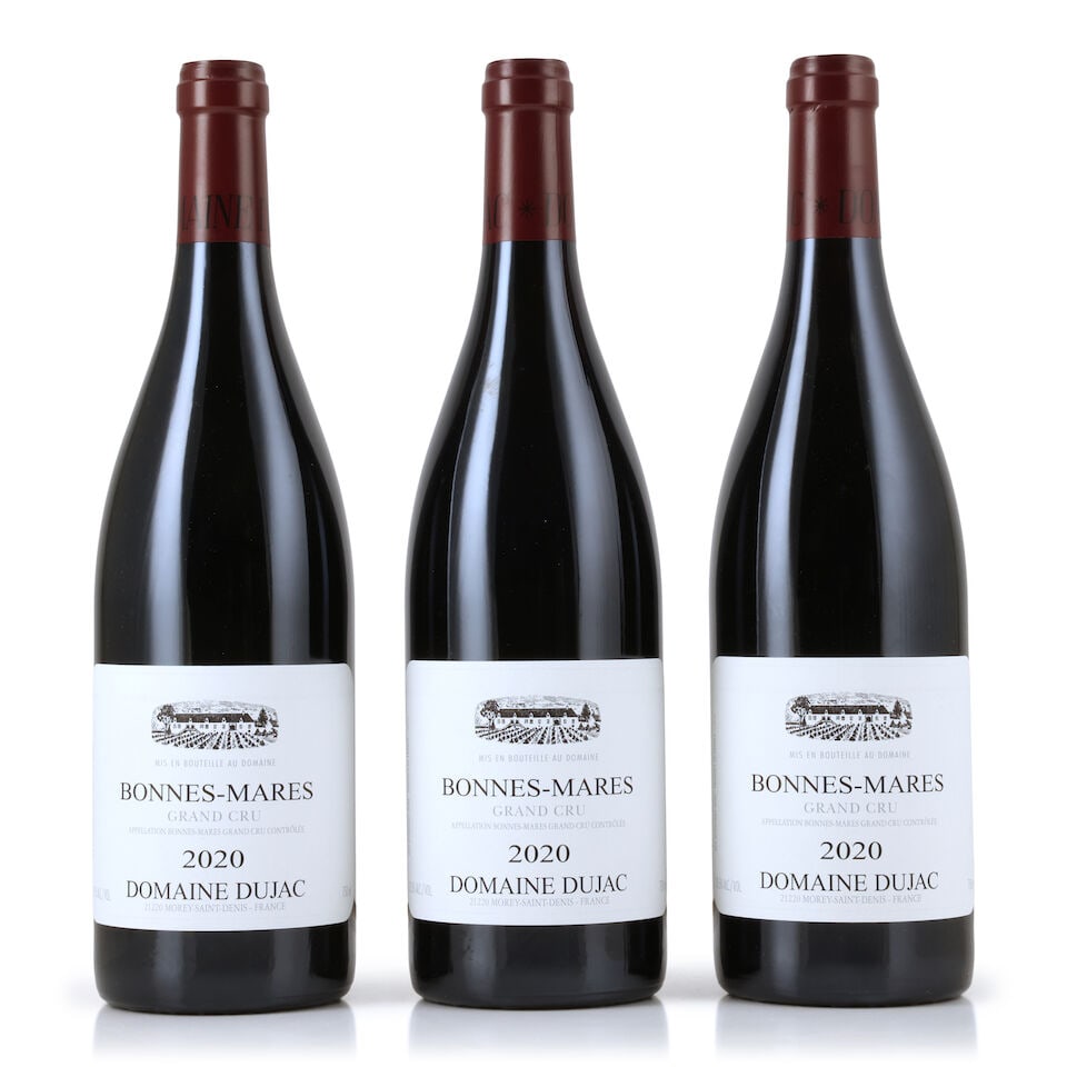 Domaine Dujac, Bonnes-Mares, 2020 (3 x 750ml): Domaine Dujac, Bonnes-Mares, 2020 (3 x 750ml) Region: Côte de Nuits Packaging: original carton This lot is subject to the following lot symbols: Δ Δ VAT at the prevailing rate on Hammer