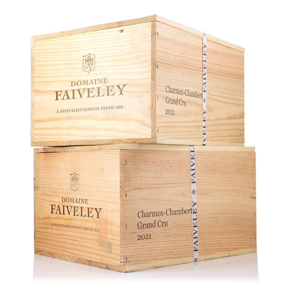 Domaine Faiveley, Charmes-Chambertin, 2021 (12 x 750ml): Domaine Faiveley, Charmes-Chambertin, 2021 (12 x 750ml) Region: Côte de Nuits Packaging: 2 x original wooden cases This lot is subject to the following lot symbols: Δ Δ VAT at the preva