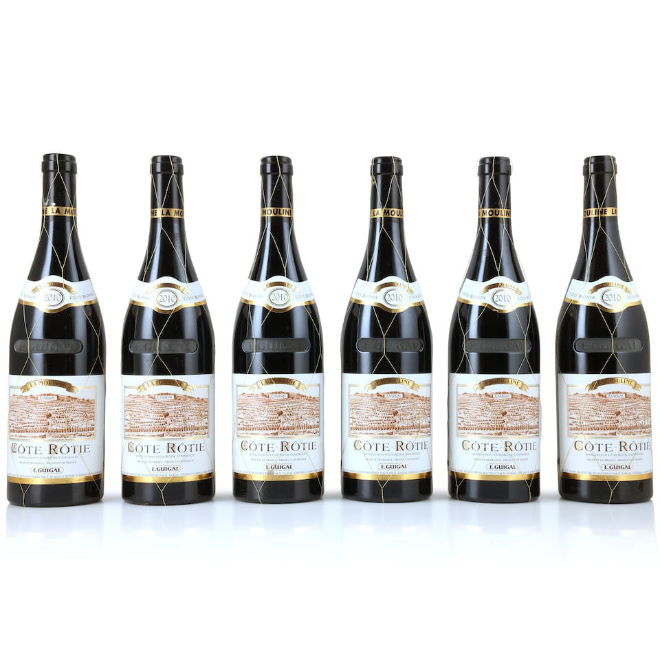 E. Guigal, Côte-Rotie La Mouline, 2010 (6 x 750ml): E. Guigal, Côte-Rotie La Mouline, 2010 (6 x 750ml) Region: Rhone Valley Packaging: original wooden case This lot is subject to the following lot symbols: Δ Δ VAT at the prevailing rate 