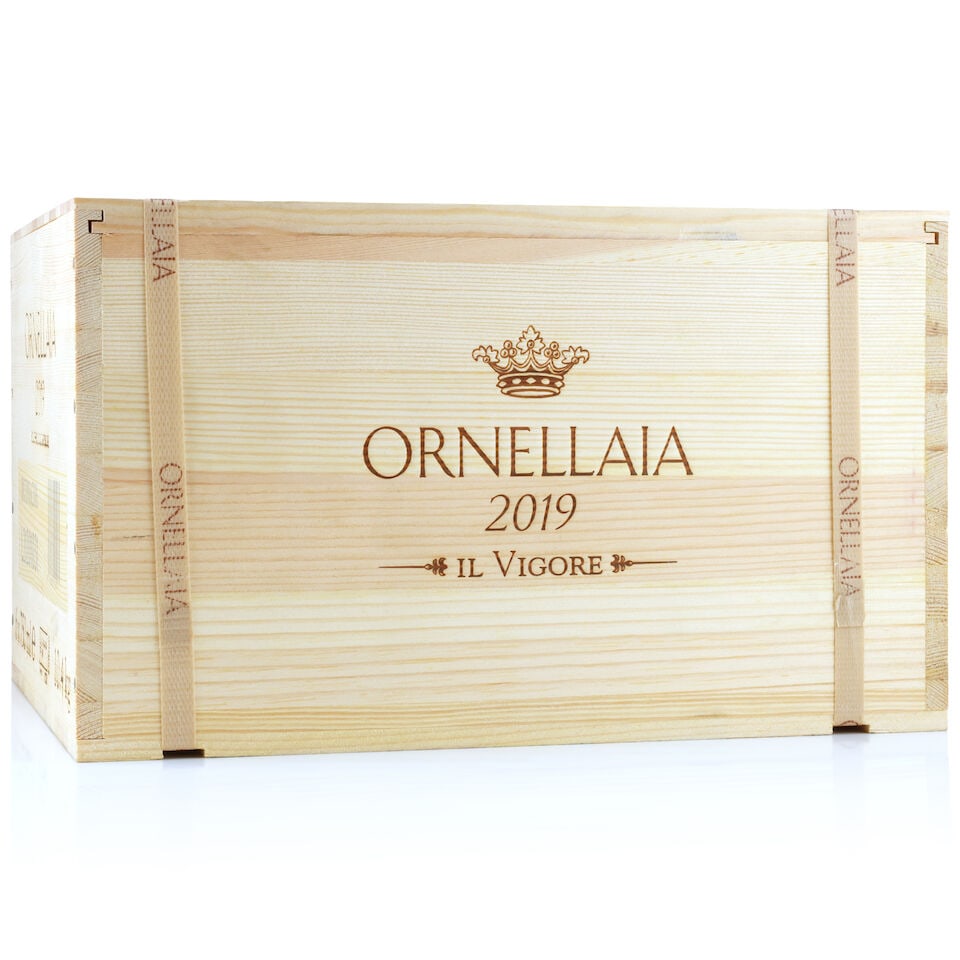 Ornellaia, 2019 (6 x 750ml): Ornellaia, 2019 (6 x 750ml) Region: Tuscany Packaging: original wooden case This lot is subject to the following lot symbols: Δ Δ VAT at the prevailing rate on Hammer Price and Buyer's Premi