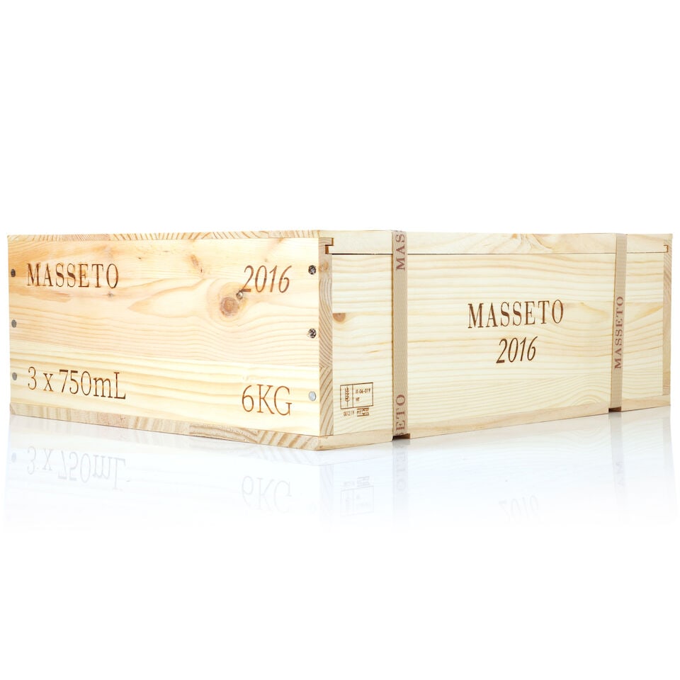 Masseto, 2016 (3 x 750ml): Masseto, 2016 (3 x 750ml) Region: Tuscany Packaging: original wooden case This lot is subject to the following lot symbols: Δ Δ VAT at the prevailing rate on Hammer Price and Buyer's Premium