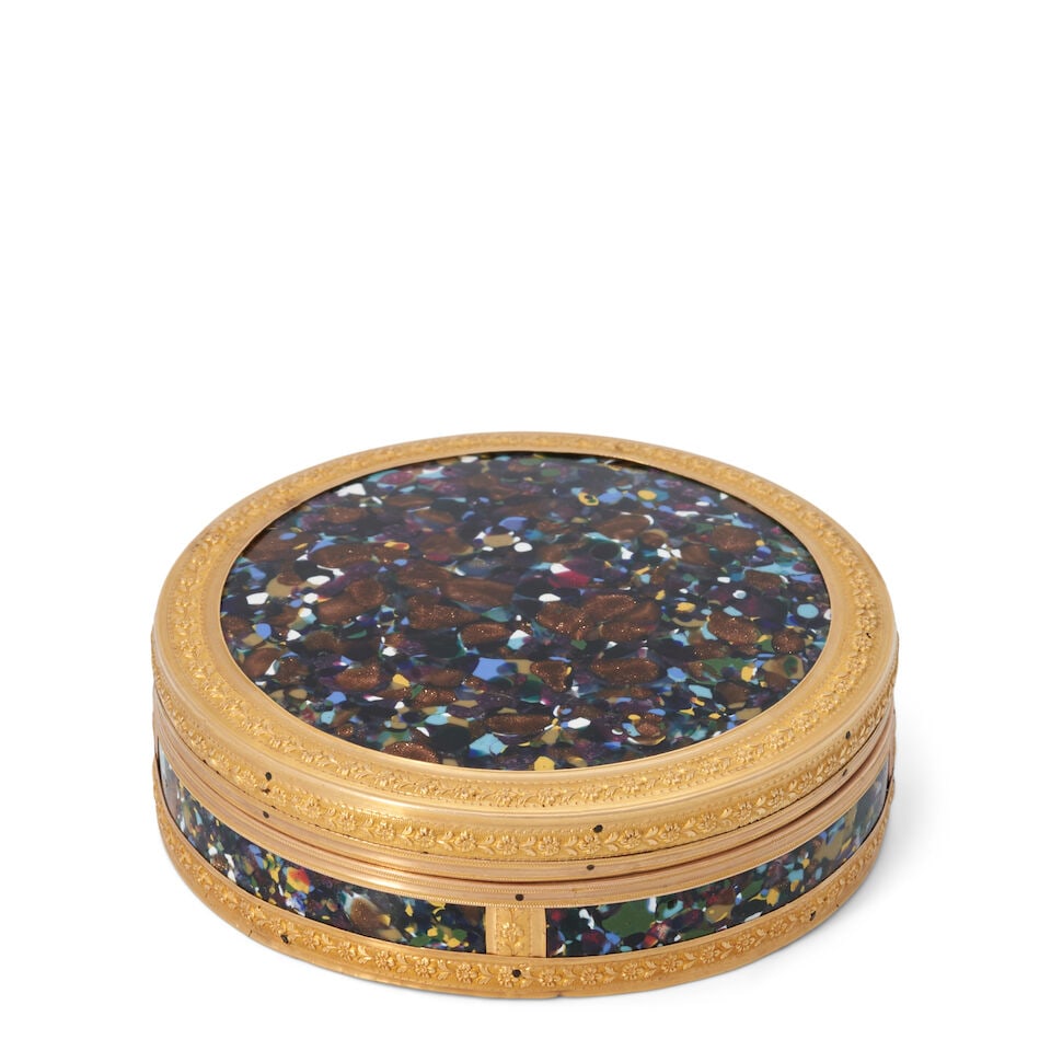 A French Gold and Glass Bonbonniere,: A French Gold and Glass Bonbonniere, late 18th century (marks rubbed), dia. 2 7/8 in., approx. 85 dwt. Footnotes: Provenance Collection from a private Dutch Family For further information on this