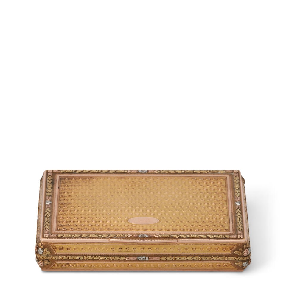 German Gold Box,: German Gold Box, Hanua, mid-19th century, Charles Collins & Son, maker, the textured ground with three-toned gold border, lg. 3 1/4 in., approx. 47 dwt.. Footnotes: Provenance Collection from a