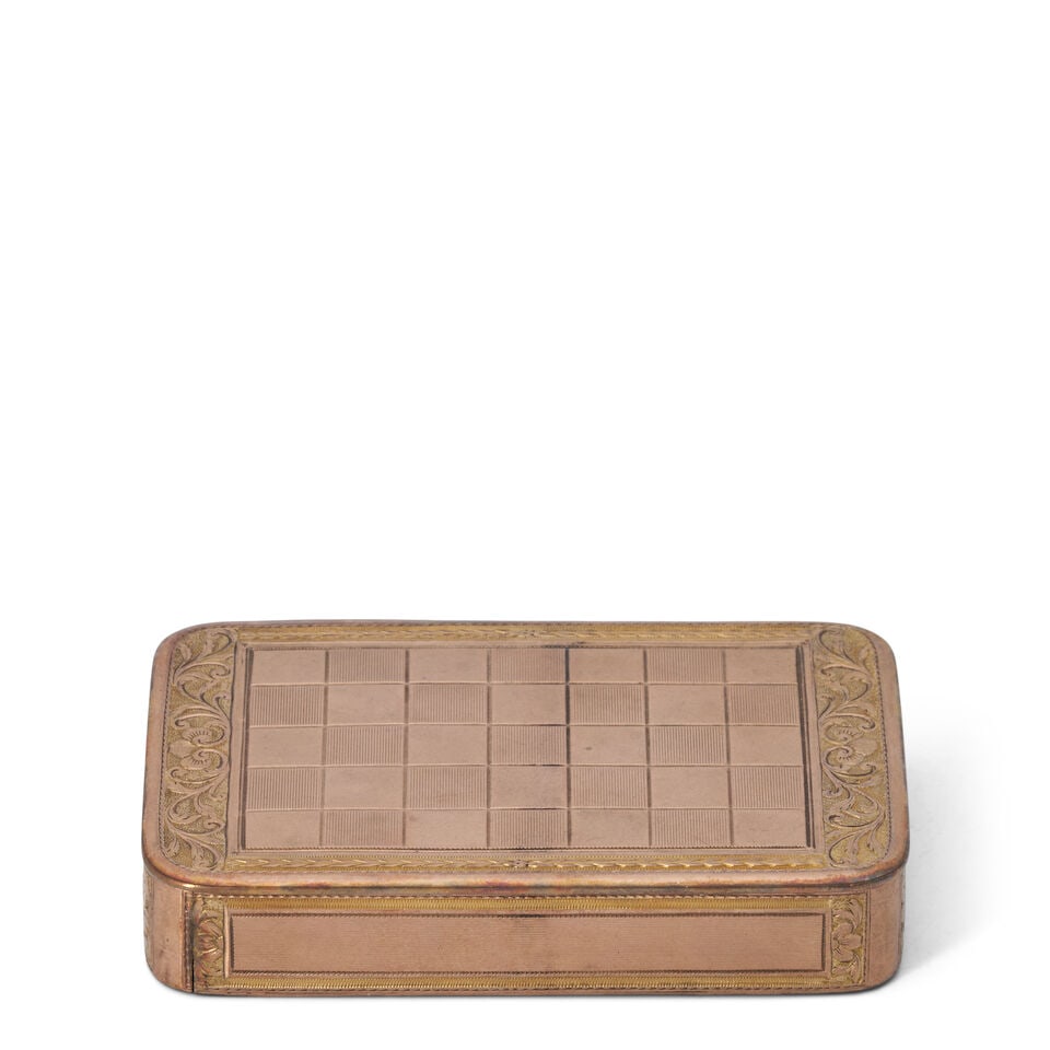 Czech Gold Snuff Box,: Czech Gold Snuff Box, Prague, early 19th century, the cover and base in a checkerboard pattern, sided by scrolled foliage against a matte ground and delicate laurel bands, lg. 3 1/8 in., approx. 49