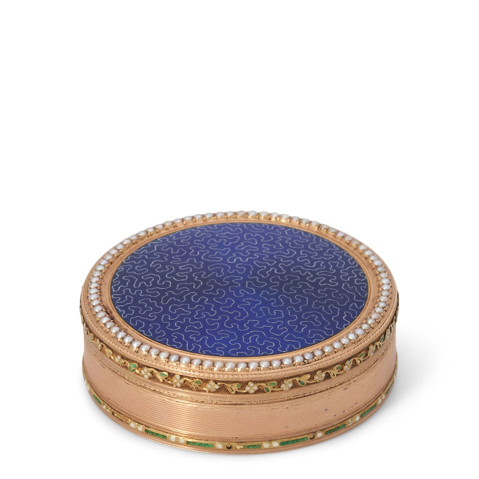 Swiss Gold and Enamel Pearl-set Poudrier,: Swiss Gold and Enamel Pearl-set Poudrier, late 18th century, maker's mark rubbed, guilloche enamel with vermicular cloisonne and a seed pearl border, dia. 2 1/4 in., approx. 50 dwt. Footnotes: Proven