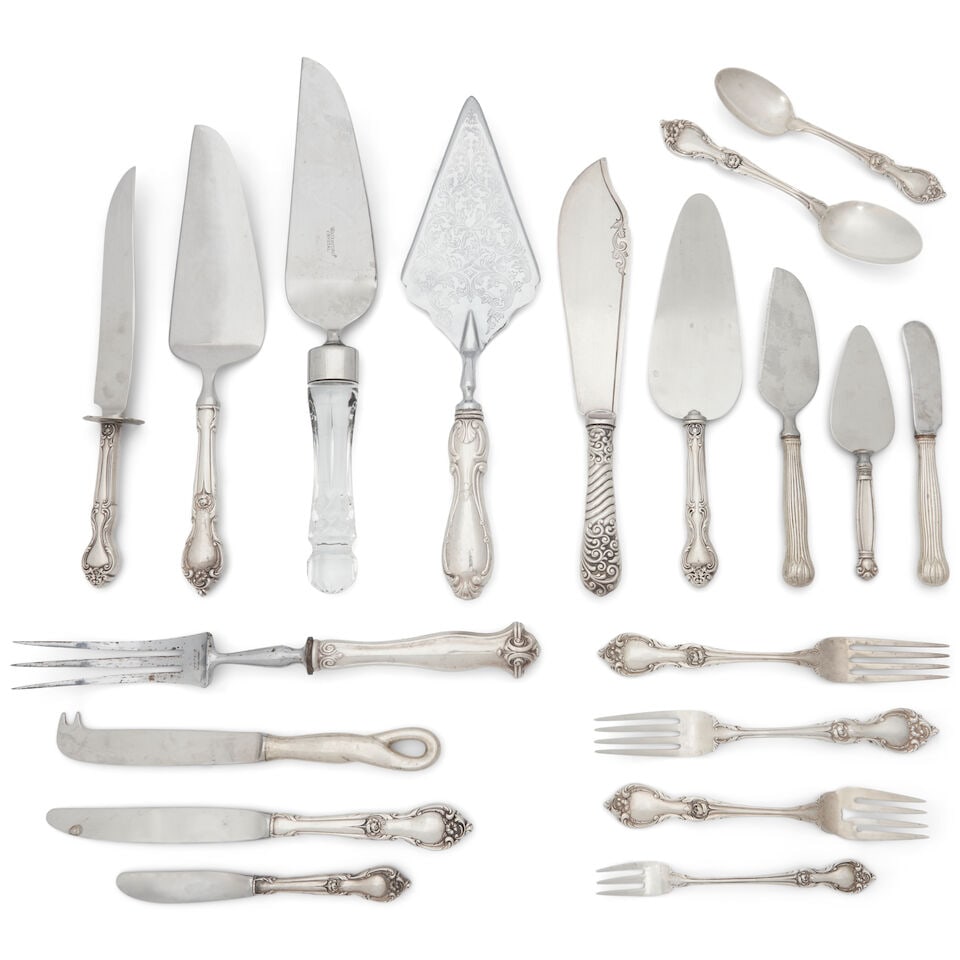 Lunt 'Alexandra' Sterling Silver Flatware Service, (1 of 1)