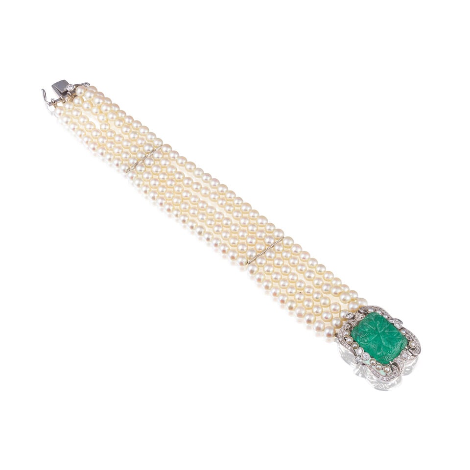 CULTURED PEARL, EMERALD AND DIAMOND BRACELET BRACELET PERLES DE CULTURE, ÉMERAUDES ET DIAMANTS (1 of 2)