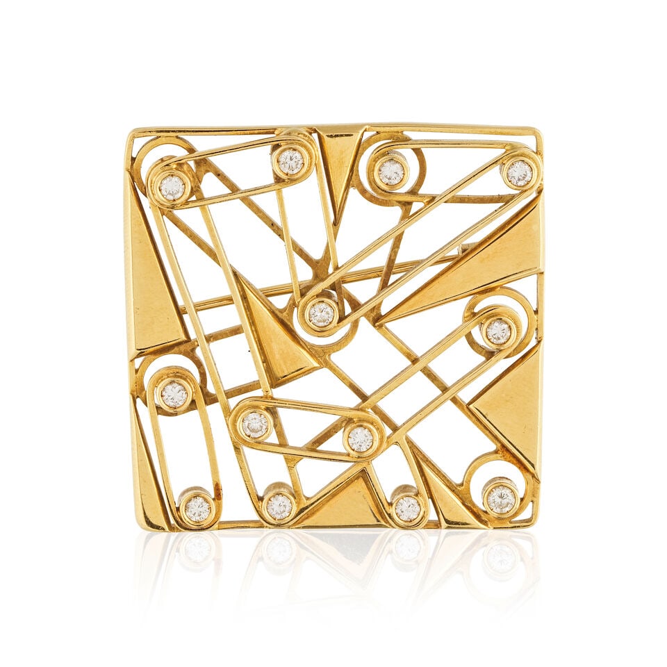 DIAMOND BROOCH, CIRCA 1970 BROCHE DIAMANTS, CIRCA 1970: DIAMOND BROOCH, CIRCA 1970 BROCHE DIAMANTS, CIRCA 1970 • French import mark for 18 carat yellow gold (750 ‰) • Designed as an abstract lattice of safety-pin motifs • 13