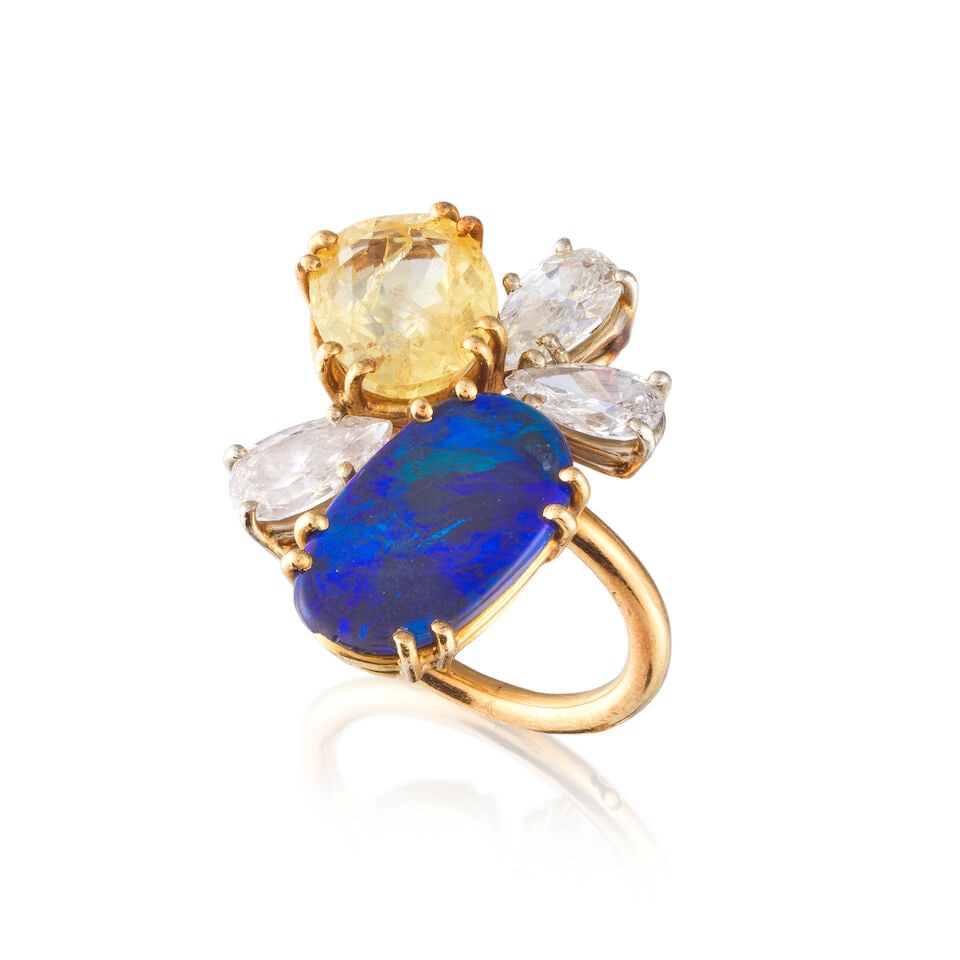 SAPPHIRE, OPAL AND DIAMOND RING BAGUE SAPHIR, OPALE ET DIAMANTS (1 of 3)