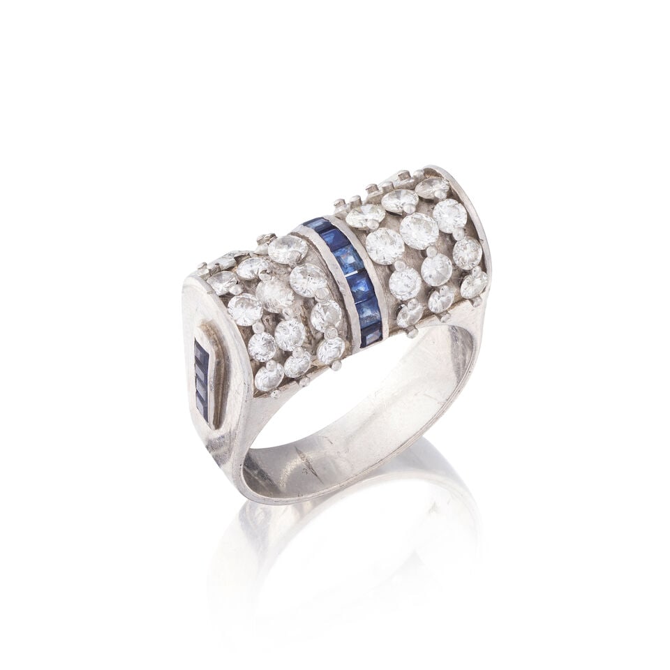 SAPPHIRE AND DIAMOND RING BAGUE SAPHIRS ET DIAMANTS (1 of 2)