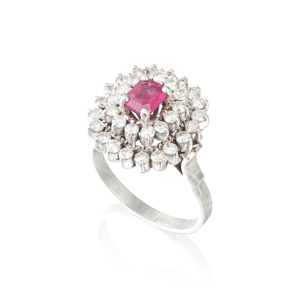RUBY AND DIAMOND RING BAGUE RUBIS ET DIAMANTS (1 of 3)
