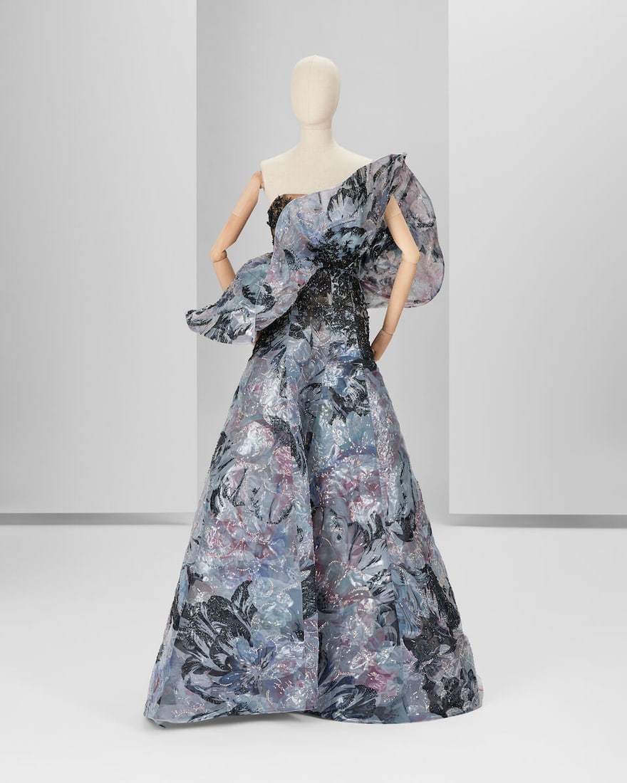 Ralph & Russo Exclusive: a Silk Organza Black and Grey Ballgown c.2018: Ralph & Russo Exclusive: a Silk Organza Black and Grey Ballgown c.2018 Silk organza asymmetric ballgown hand-painted in a black and grey deep floral design, embellished with tonal crystals a