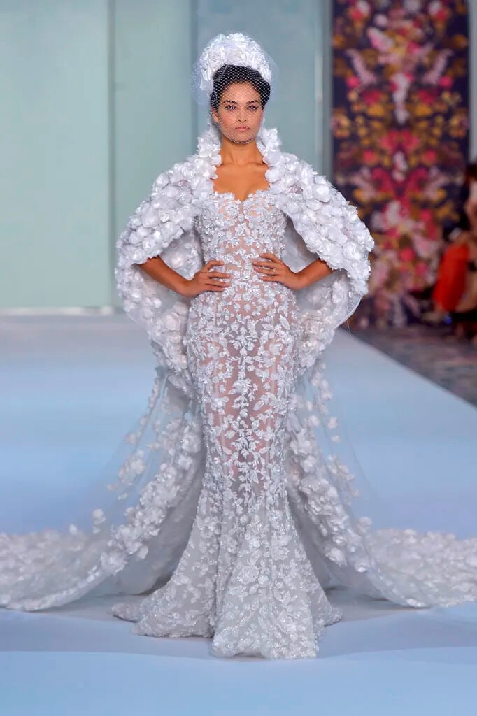 Ralph & Russo Haute Couture: an Embroidered Bridal Veil Autumn/Winter 2016 Runway Look 52 - 2