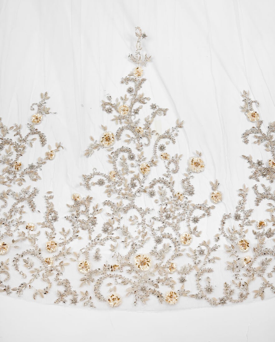 Ralph & Russo Exclusive: an Embroidered Bridal Veil - 3