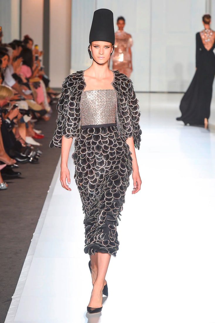 Ralph & Russo Haute Couture: a Black and Rose Gold Cocktail Dress Autumn/Winter 2017, Runway Loo... - 2