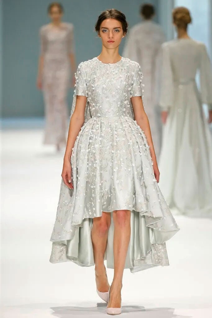 Ralph & Russo Haute Couture: a Green Embroidered Silk Zibeline Gown Spring/Summer 2015, Runway L... - 3