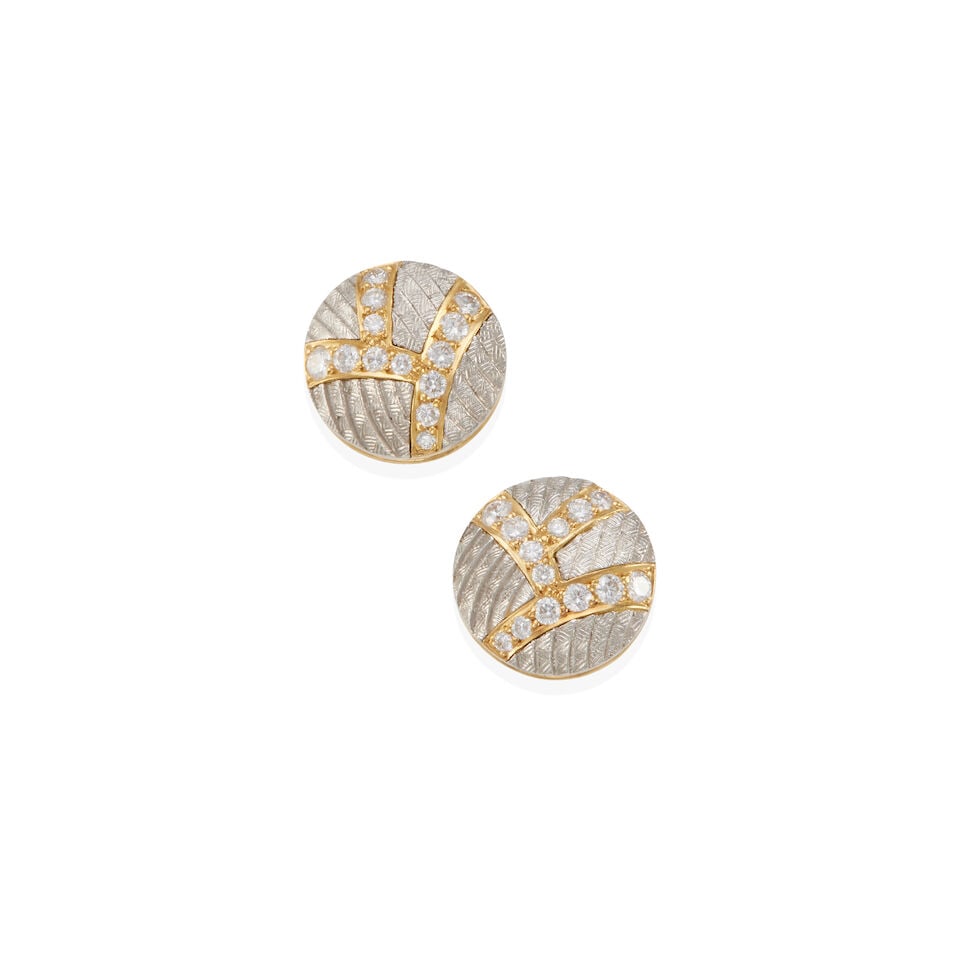 PAIR OF 18K GOLD, PLATINUM AND DIAMOND EARRINGS (1 of 2)