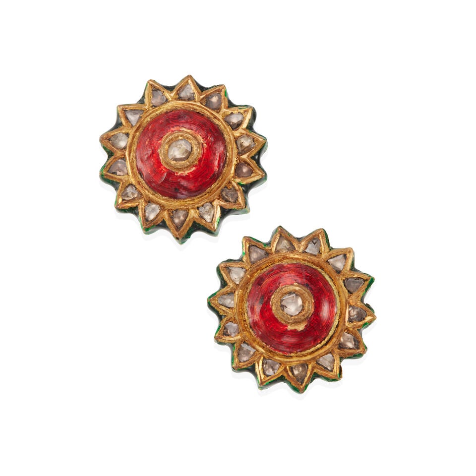 PAIR OF GOLD, 'POLKI' DIAMOND AND ENAMEL EARCLIPS (1 of 2)