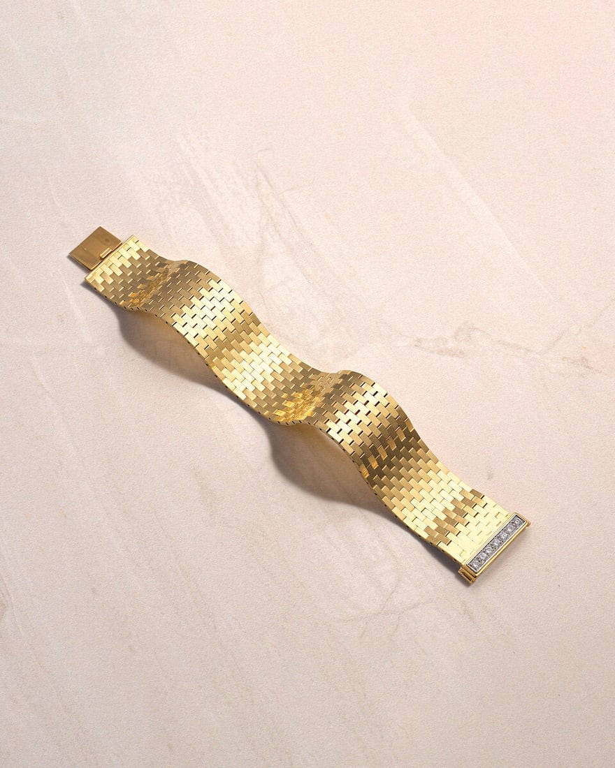 DIAMOND-SET BRACELET (1 of 3)