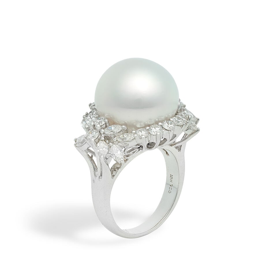 CULTURED PEARL AND DIAMOND RING (1 of 4)