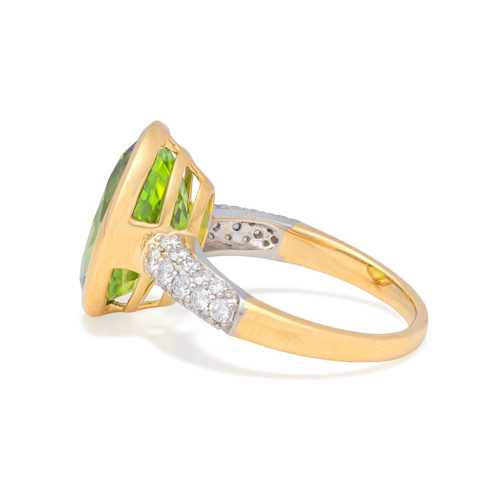 PERIDOT AND DIAMOND RING - 3