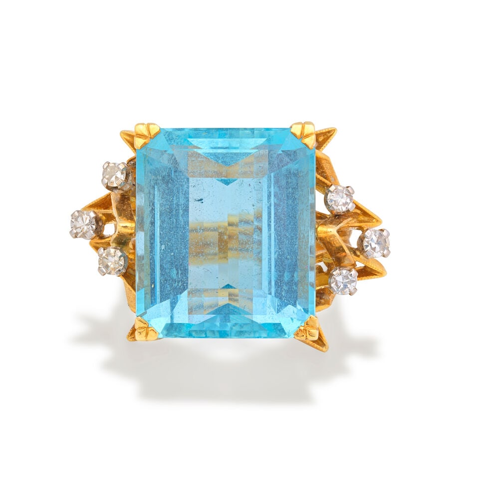 AQUAMARINE AND DIAMOND RING - 4