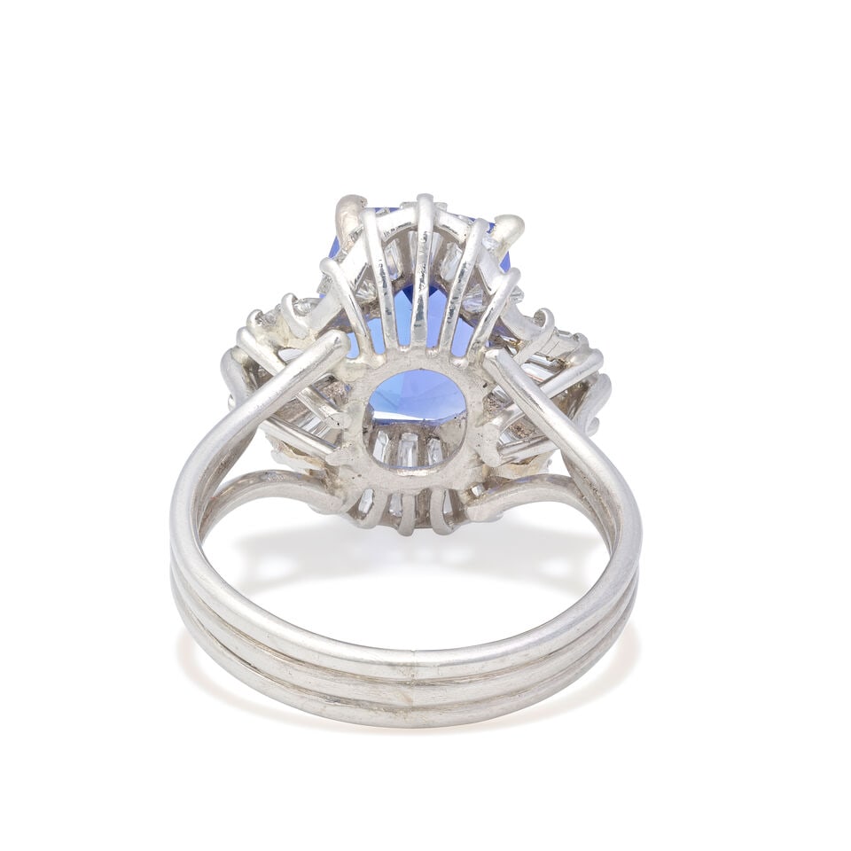 TANZANITE AND DIAMOND RING - 2