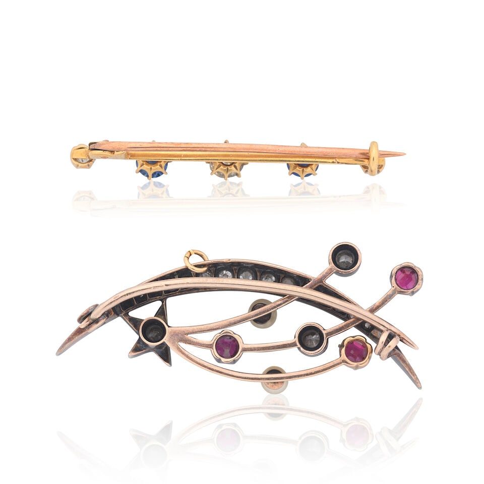 TWO GEM-SET BROOCHES - 2