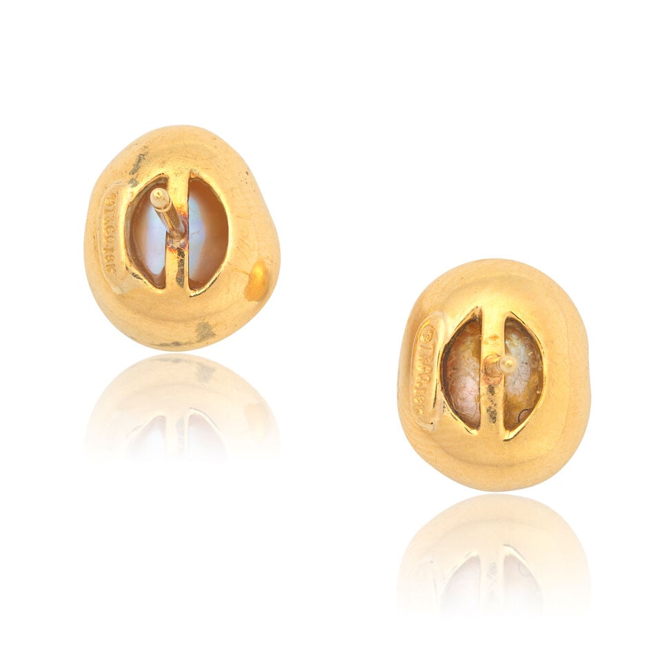 TIFFANY: CULTURED PEARL EARSTUDS - 2