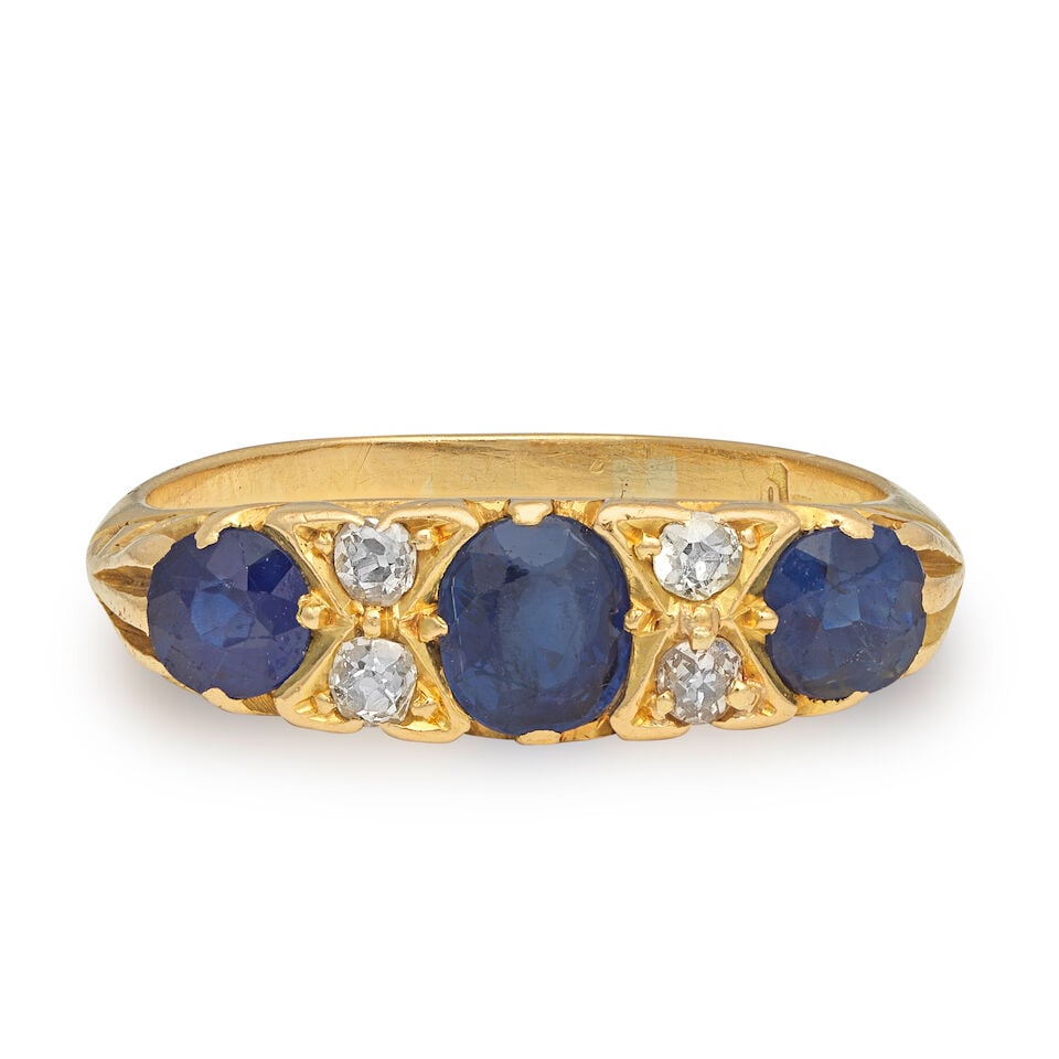 SAPPHIRE AND DIAMOND RING (1 of 3)